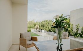 Le Jardin Apartments